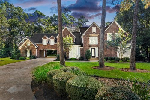 27 Misty Grove Cir, The Woodlands, TX, 77380-2668 | Card Image