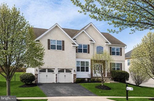 4127 Crescent Dr, CHESTER SPRINGS, PA, 19425-3911 | Card Image