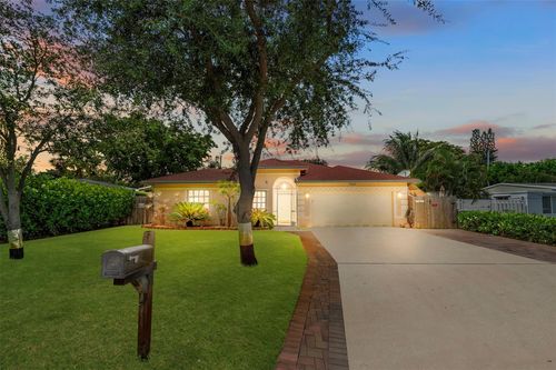 1383 Ne 27th St, Pompano Beach, FL, 33064-6963 | Card Image