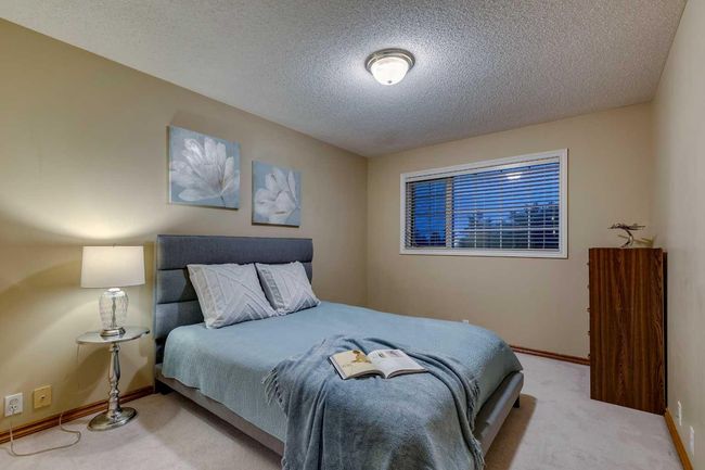 13 Sunset Cove Se, House detached with 5 bedrooms, 4 bathrooms and 8 parking in Calgary AB | Image 16