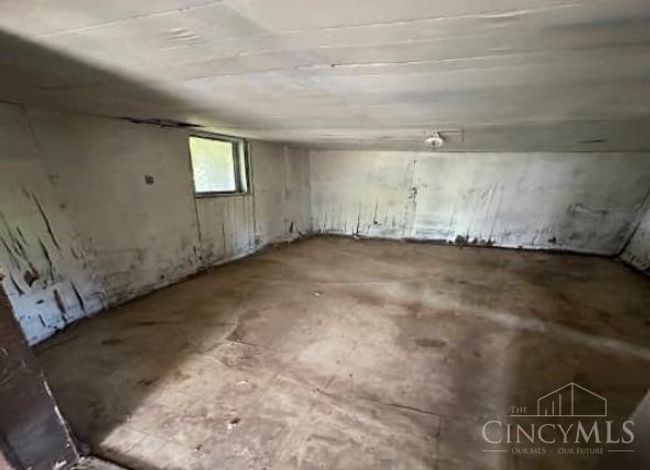 7002 State Line Rd, House other with 2 bedrooms, 1 bathrooms and null parking in Cedar Grove IN | Image 7