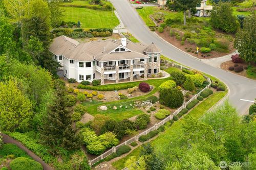 4111 Samish Crest Dr, Bellingham, WA, 98229-4938 | Card Image