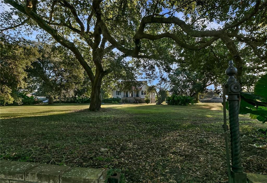 2020 Farragut St,Unit 128, New Orleans, LA 70114