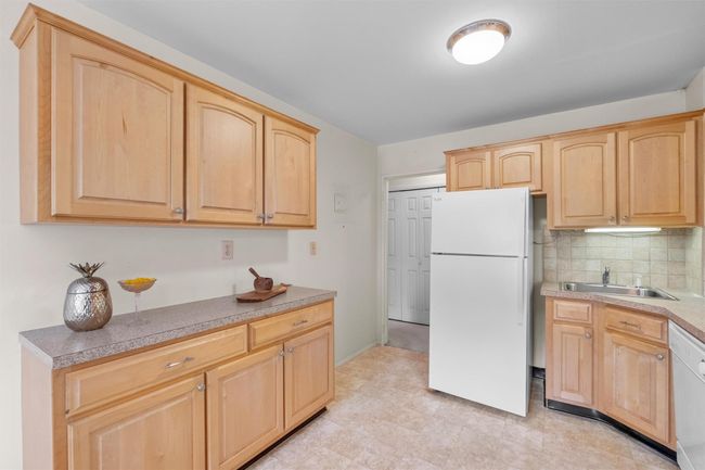 APT-1L - 1 Lakeview Dr, Home with 1 bedrooms, 1 bathrooms and 1 parking in Peekskill NY | Image 16