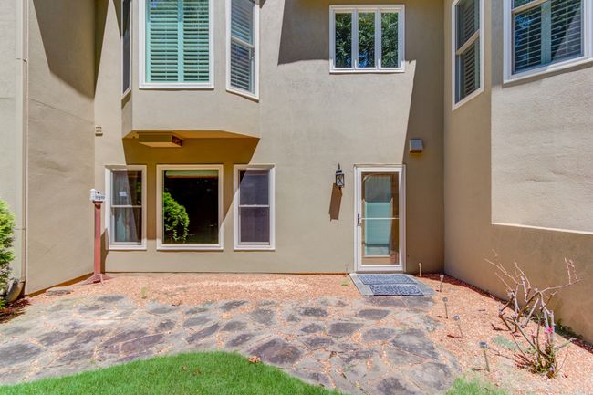 915 Circassian Ct, House other with 5 bedrooms, 5 bathrooms and 2 parking in Johns Creek GA | Image 74