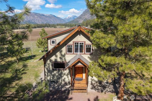 7 Last Chance Rd, Winthrop, WA, 98862-9172 | Card Image