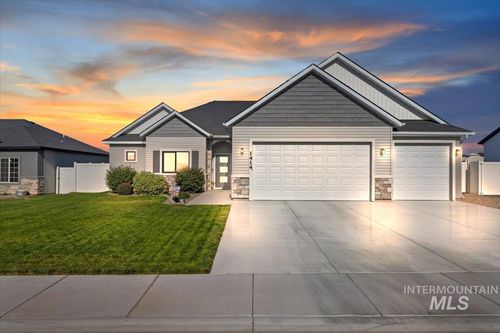 1414 N Birch St, Jerome, ID, 83338-1810 | Card Image
