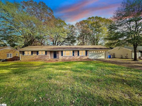 10 Stradley Ter, Greenville, SC, 29617-7508 | Card Image