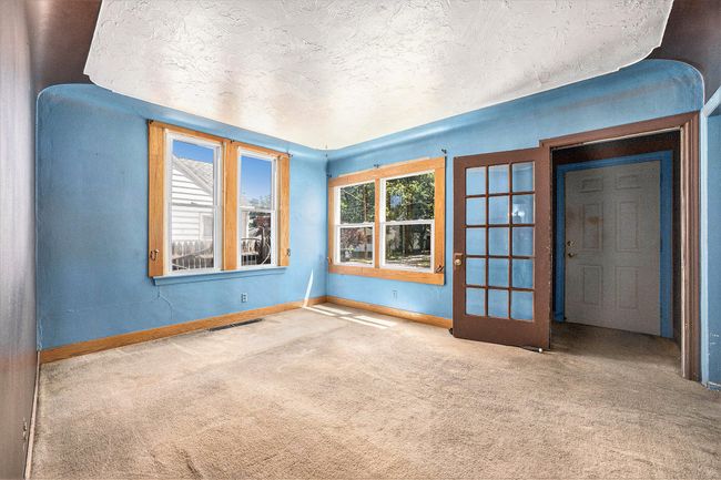 237 Holly St Sw, House other with 3 bedrooms, 1 bathrooms and null parking in Wyoming MI | Image 8