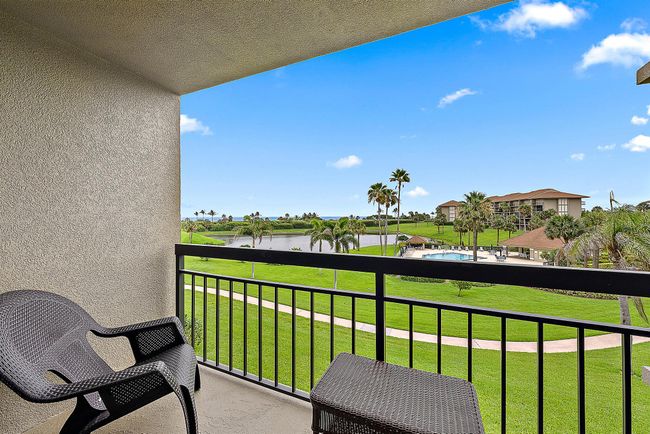 APT-305 - 301 S Seas Dr, Condo with 2 bedrooms, 2 bathrooms and null parking in Jupiter FL | Image 12