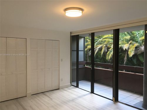 apt-8-2180 Brickell Ave, Miami, FL, 33129-2119 | Card Image