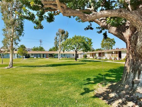 1-44a-13720 Saint Andrews Dr, Seal Beach, CA, 90740-5478 | Card Image