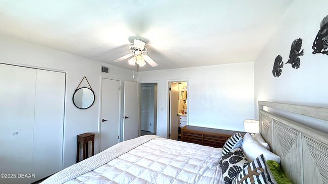 APT-202E - 1640 Juno Trl, Condo with 2 bedrooms, 2 bathrooms and null parking in Astor FL | Image 16