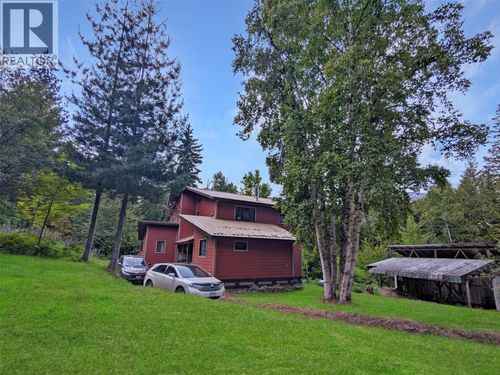 8802 Martens Rd, Slocan, BC, V0G2C0 | Card Image