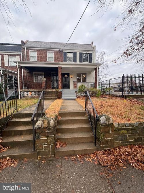 2325 14th St Ne, WASHINGTON, DC, 20018-3504 | Card Image