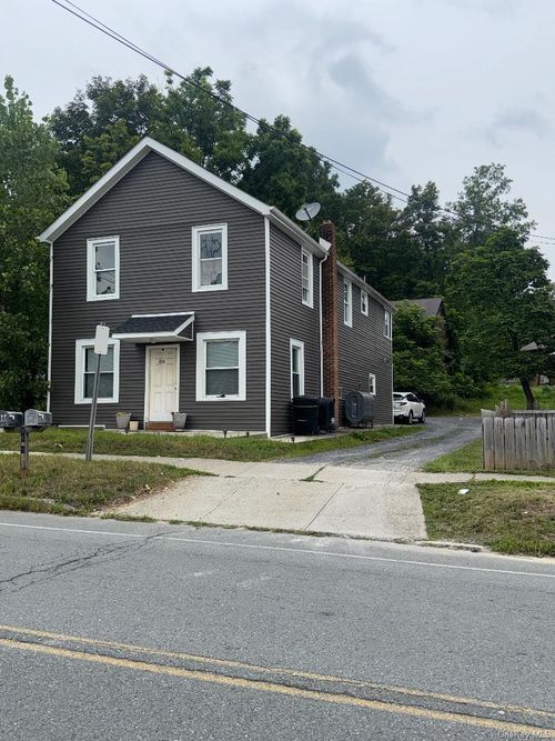 86-88 Main St, Bloomingburg, NY, 12721-4638 | Card Image