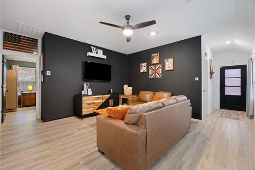 10417 Pineland Dr, Willis, TX, 77378-1390 | Card Image