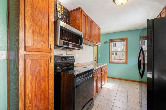 5-web-or-mls-221-e-park-st.jpg | Image 9
