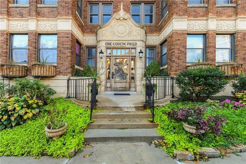 702-807 48th St, Kansas City, MO, 64112-1816 | Card Image