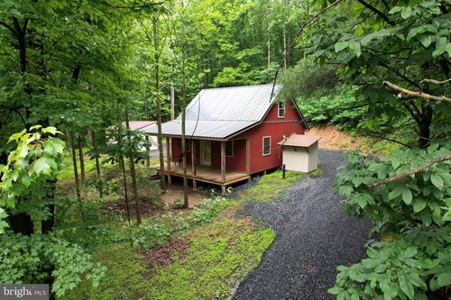 1160 Jacks Mountain Rd, MC VEYTOWN, PA, 17051 | Card Image