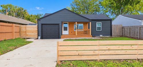 830 S Richmond, Wichita, KS, 67213 | Card Image