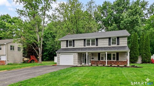 44 Barmore Dr W, Stamford, CT, 06905-2007 | Card Image
