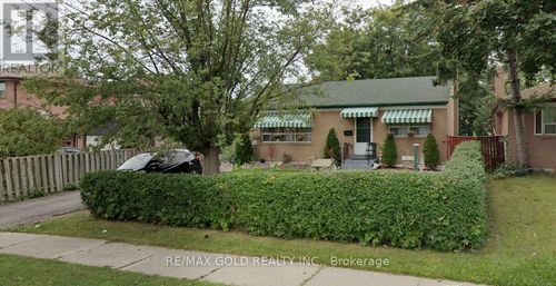 7084 Minotola Ave, Mississauga, ON, L4T2S8 | Card Image