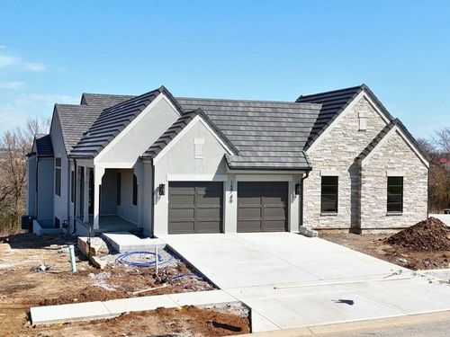 13749 Pembroke Cir, Leawood, KS, 66224 | Card Image