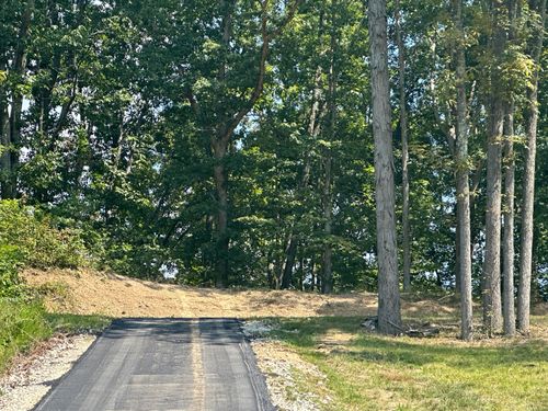 lot-67-16067 Bluestone Dr, East Bernstadt, KY, 40729-6396 | Card Image