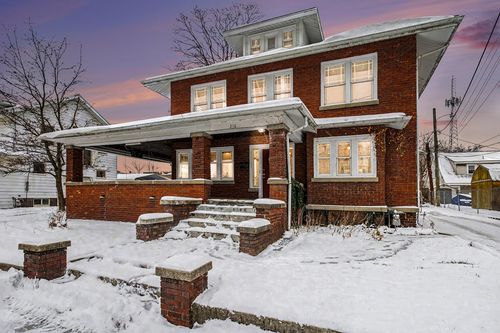 316 N 5th St, Niles, MI, 49120-2439 | Card Image