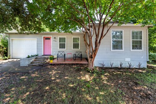 224 Willow Street, Hurst, TX, 76053 | Card Image