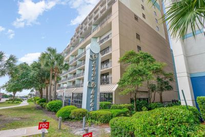 720 - 201 77th Ave. N, Condo with 2 bedrooms, 2 bathrooms and null parking in Myrtle Beach SC | Image 1