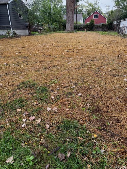 130 W Elza Avenue, Hazel Park, MI, 48030 | Card Image