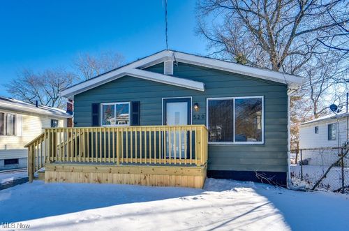 529 Anderson Ave, Akron, OH, 44306-2503 | Card Image