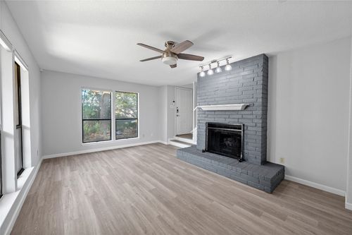 apt-b3-11301 Jollyville Rd, Austin, TX, 78759-4000 | Card Image