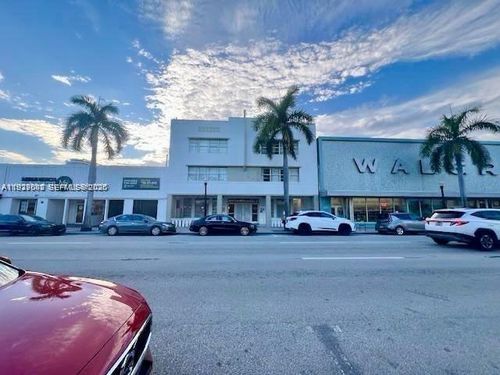 apt-304-7326 Collins Ave, Miami Beach, FL, 33141-7011 | Card Image