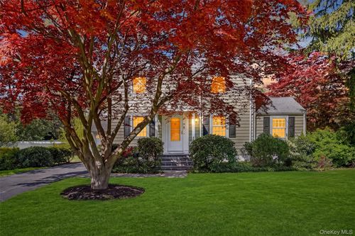 20 Haines Blvd, Port Chester, NY, 10573-2421 | Card Image