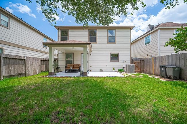 The back exterior view | Image 41