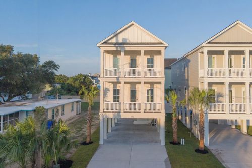 115 6th Ave S, Surfside Beach, SC, 29575-3502 | Card Image