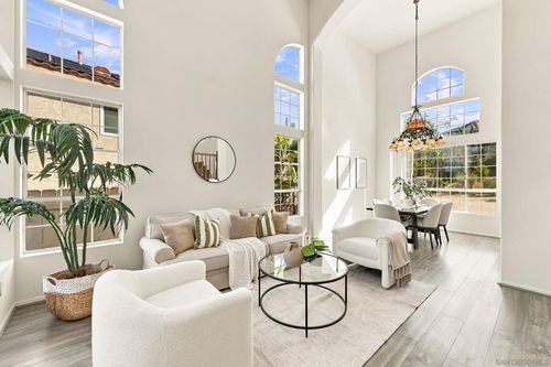 556 Parkside Dr, Chula Vista, CA, 91910 | Card Image