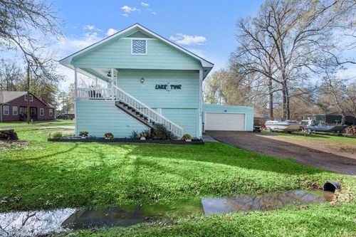 114 Holiday Ln, Livingston, TX, 77351-4628 | Card Image
