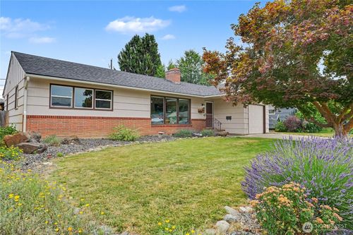 1117 Idaho Street, Wenatchee, WA, 98801 | Card Image