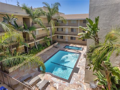 302-11044 Acama St, North Hollywood, CA, 91602-4701 | Card Image