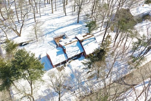 52 Orchard Street, Medfield, MA, 02052 | Card Image