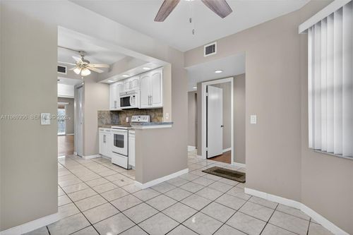 apt-305m-12500 Sw 5th Ct, Pembroke Pines, FL, 33027-6741 | Card Image