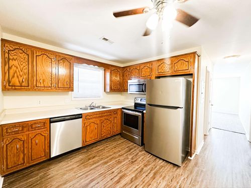 apt-d-120 Ballygar St, Clarksville, TN, 37043-2804 | Card Image