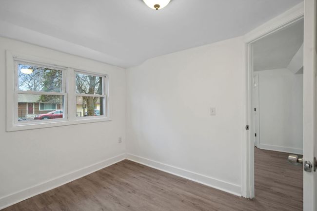 1119 6 Th St E, House other with 5 bedrooms, 2 bathrooms and null parking in Saint Paul MN | Image 18