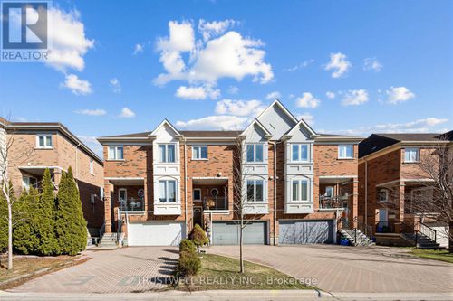 32 Orchid Road, Markham (Commerce Valley), ON, L3T7T6 | Card Image