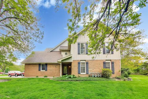 601 Country Ln, Des Plaines, IL, 60016-1240 | Card Image