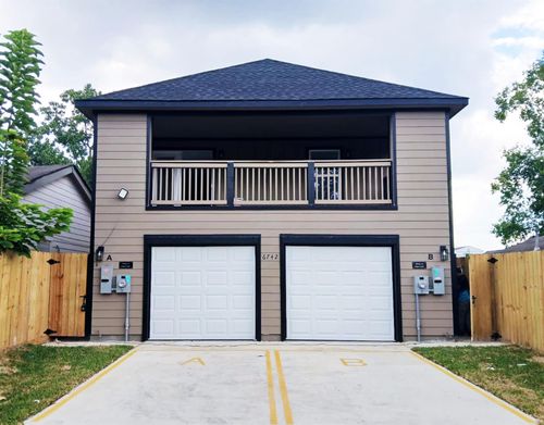 6742 Madrid St, Houston, TX, 77021-5102 | Card Image